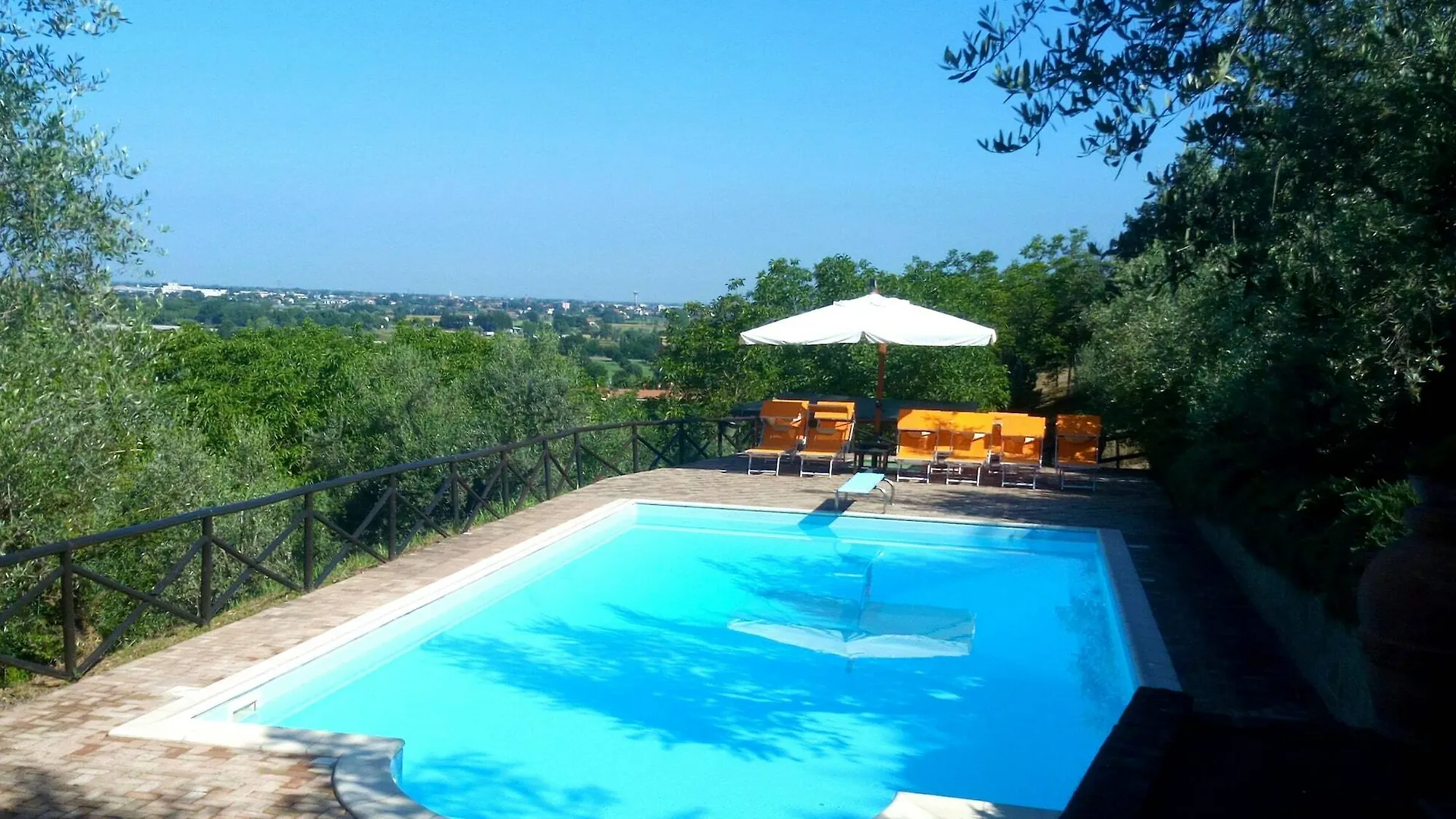 Bed & Breakfast Cortebella Верджано Италия